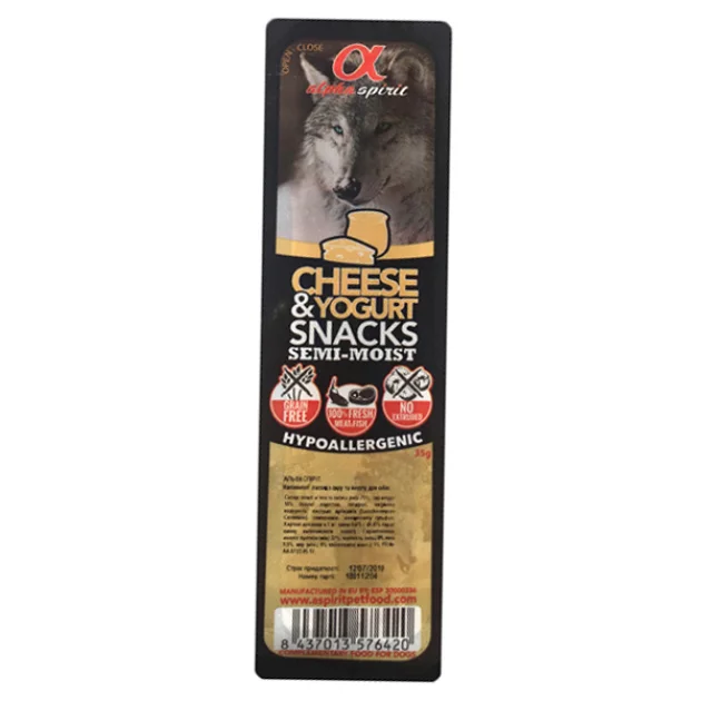 Полувлажное лакомство Alpha Spirit Snacks Cheese & Yogurt для собак cо вкусом говядины, 35 г