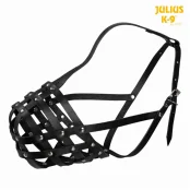 Намордник Trixie Julius-K9 S-M, для собак, кожа, 22х28 см, черный