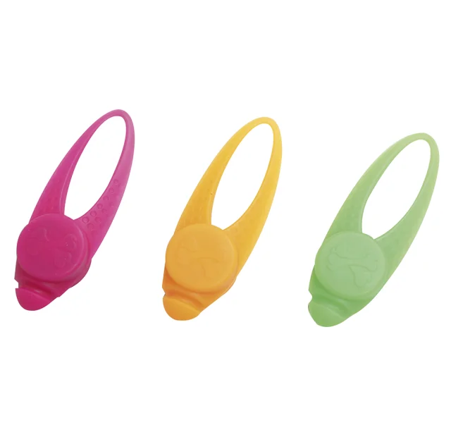 LED брелок на ошейник Croci Twinkle, для собак, силикон, цвета в ассортименте, 8.5×2×1.6 см, цена за 1 шт