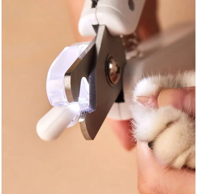 Когтерез Petkit LED Pet Clipper для собак і котів, білий, 15×15×2.5 см