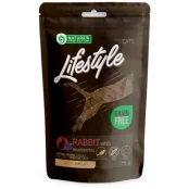 Ласощі Nature's Protection Lifestyle Rabbit with Blueberries для котів, м'ясо кролика з чорницею, 75 г