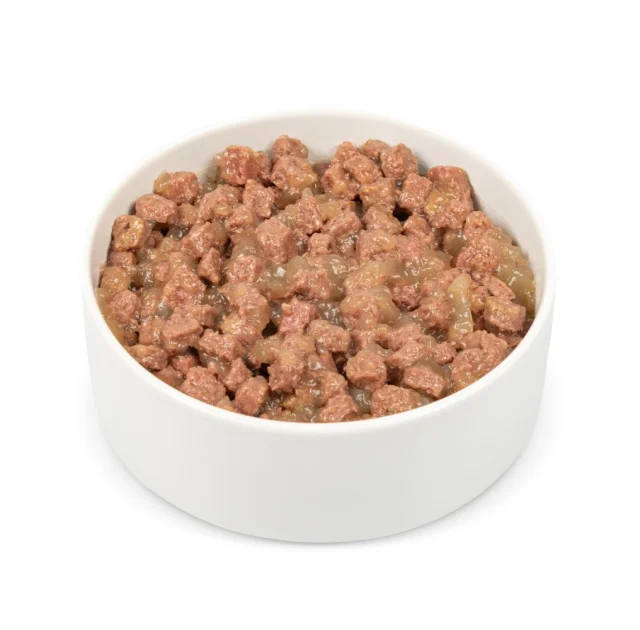 Консервы Pet Chef Beef для взрослых кошек, кусочки в желе, с говядиной, 415 г
