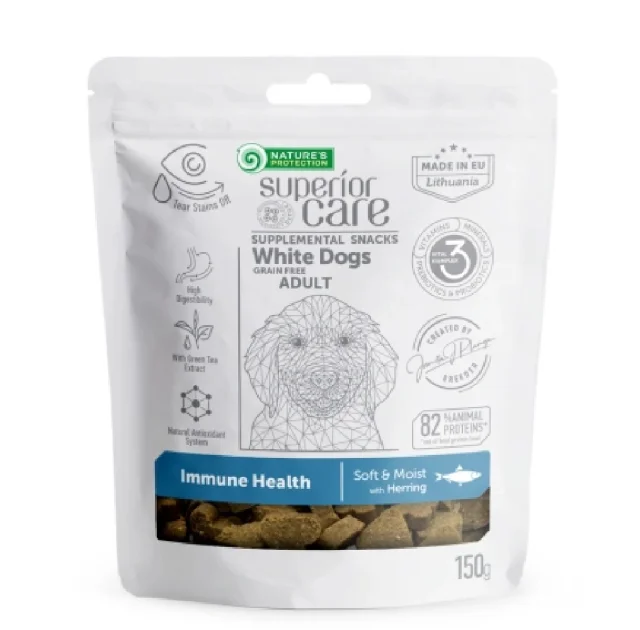 Беззерновые лакомства Nature's Protection Superior Care White Dogs Immune Health для взрослых собак, сельдь, 150 г