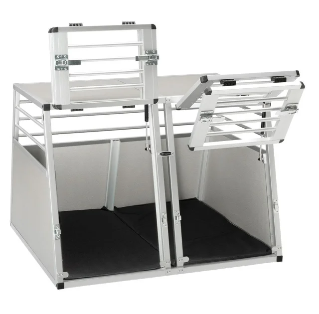 Автомобильная переноска Ferplast Atlas Car Aluminium для собак, белая, 92×81×66 см
