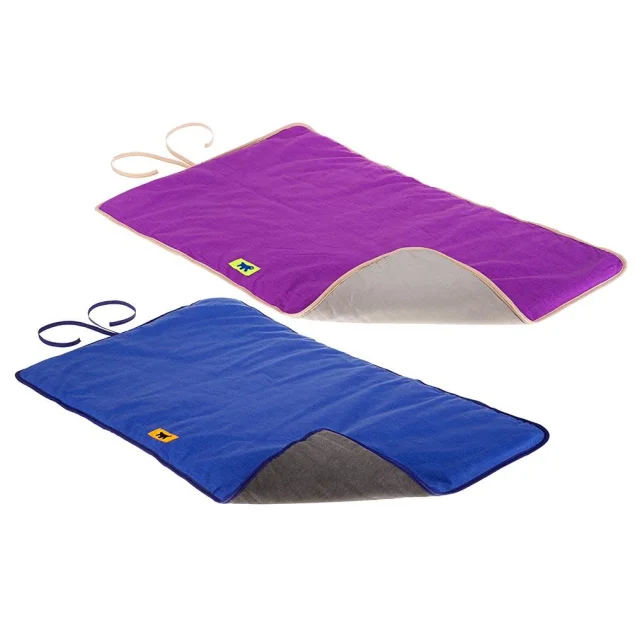 Подстилка Ferplast Nanna 70 Blanket Blue-Purple для собак, 65×40 см