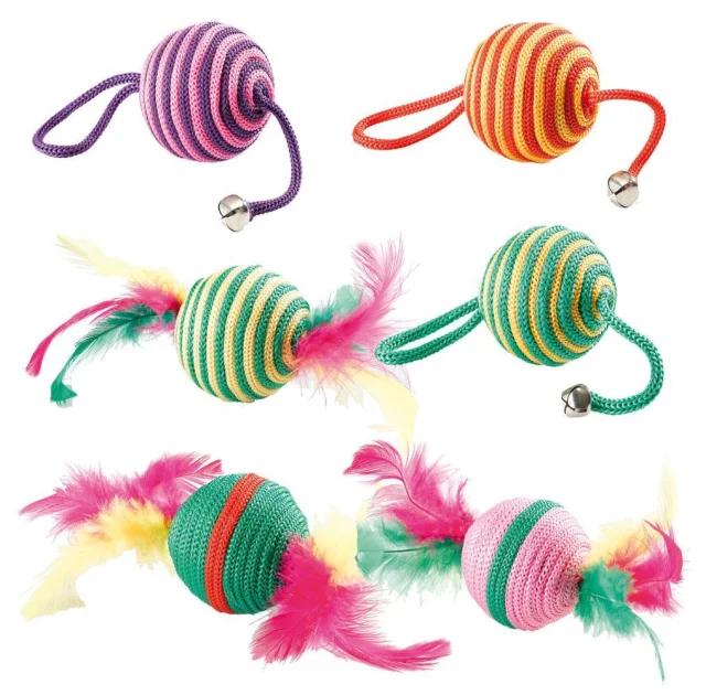 М'ячики Ferplast PA 6110 Small Cord-Ball зі шнуром і пір'ям