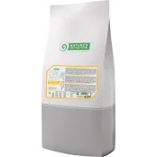 Сухий корм Natures Protection Adult для дорослих білошерстий собак великих порід, 17 кг