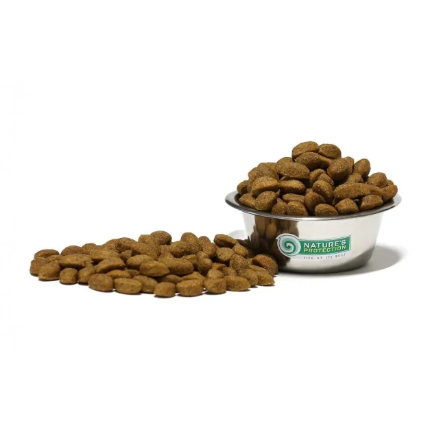Сухой корм Natures Protection Senior для зрелых собак всех пород, 12 кг