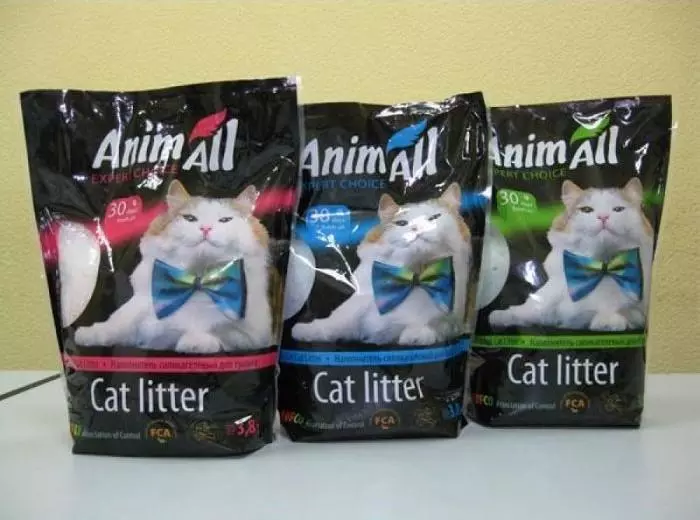 Як привчити кішку до лотка - Огляд